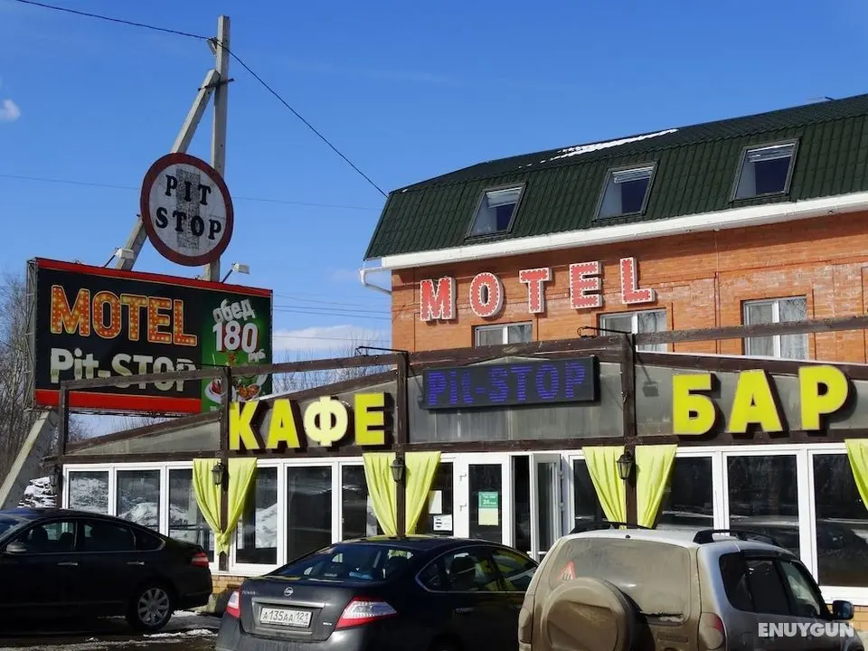 Motel Pit-STOP M-7 661km - Dış Mekan