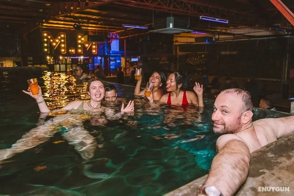 Mad Monkey Cebu City - Adults Only - Öne Çıkan Resim