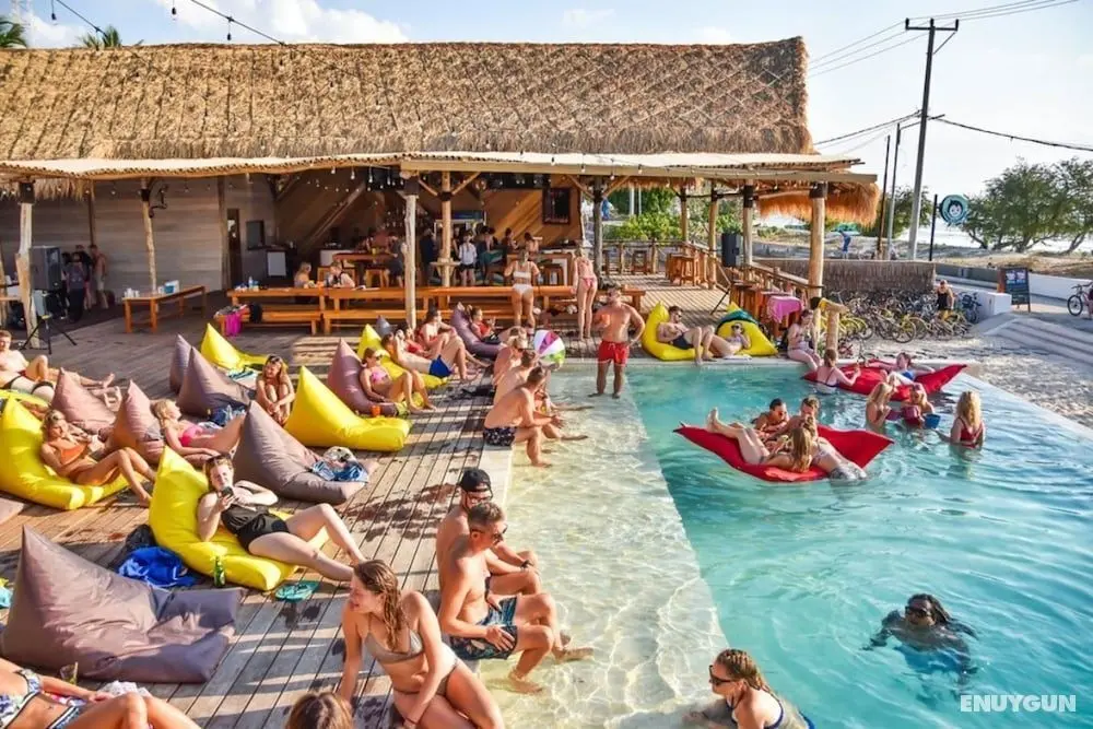 Mad Monkey Gili Trawangan - Hostel - Öne Çıkan Resim