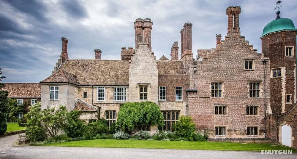 Madingley Hall - Öne Çıkan Resim