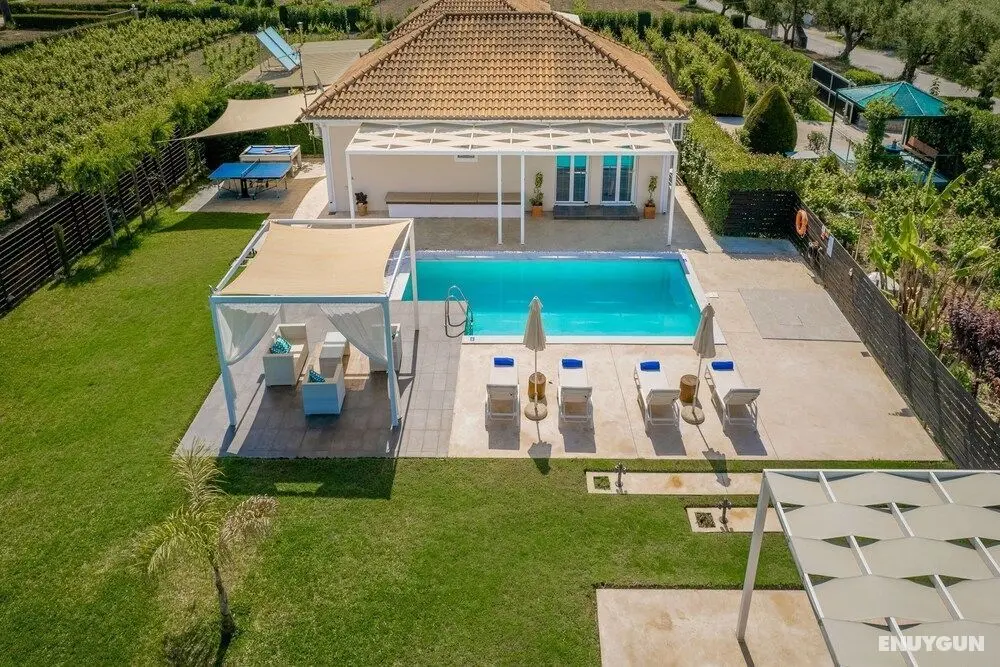 Madini Luxury Villa With Private Pool - Öne Çıkan Resim