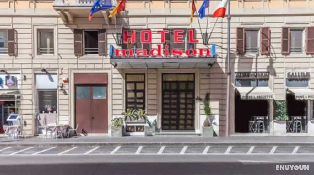 Hotel Madison - Dış Mekan