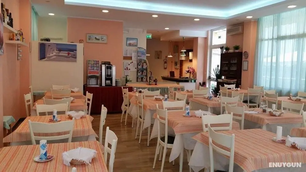Hotel Madrid - Öne Çıkan Resim