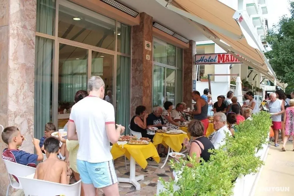 Hotel Madrid - Yerinde Yemek