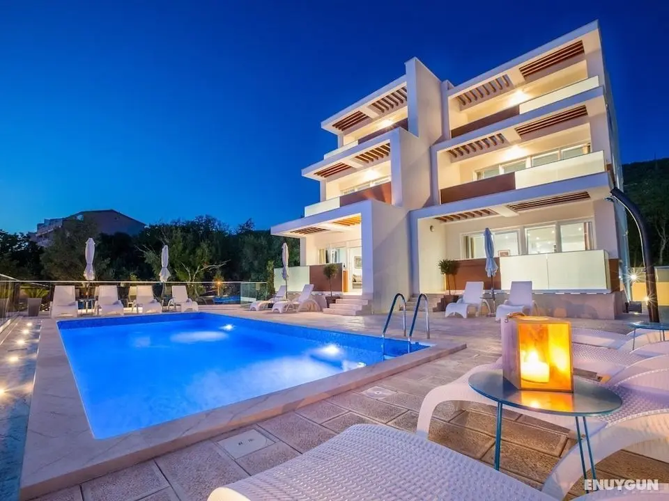 Magnificent Villa in Dramalj With Swimming Pool - Öne Çıkan Resim