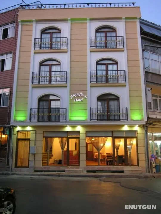 Magnificent Hotel - Dış Mekan