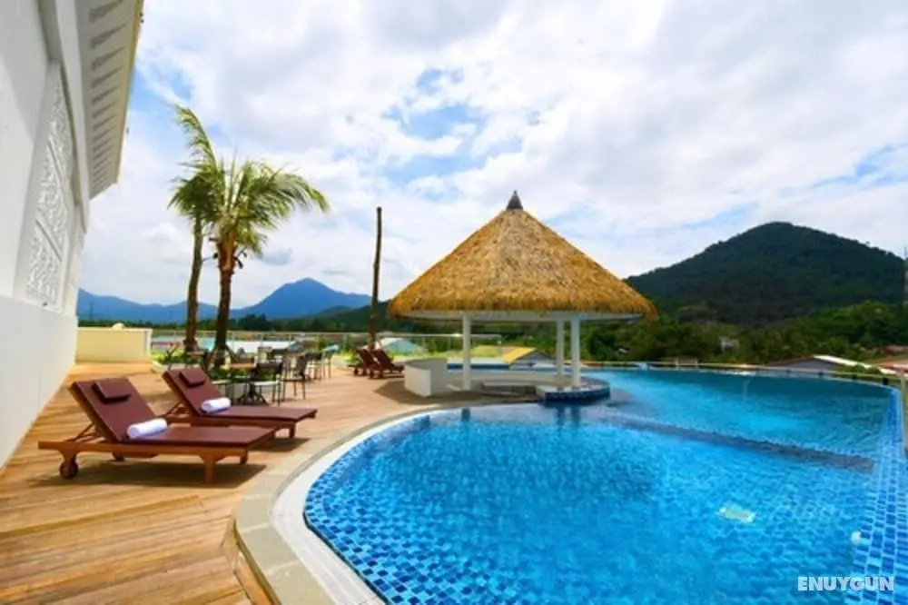 Mahkota Hotel Singkawang - CHSE Certified - Öne Çıkan Resim