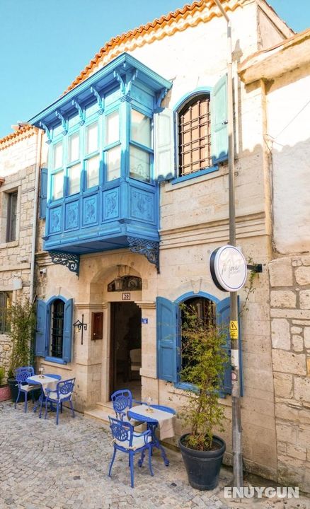 Mai Alaçatı