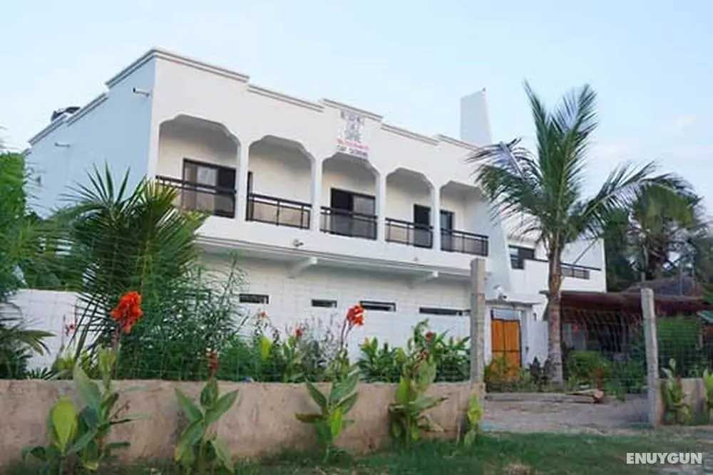 Maison D'hôtes Chez Sophie - Dış Mekan