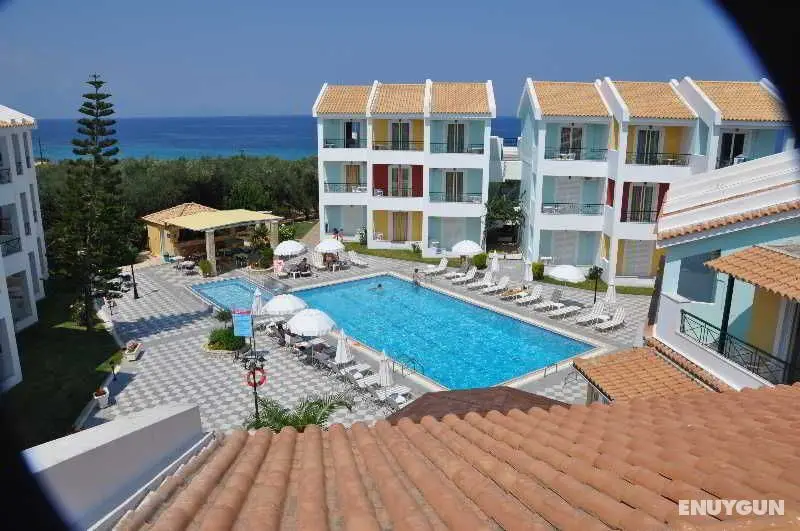 Maistrali Hotel - Genel