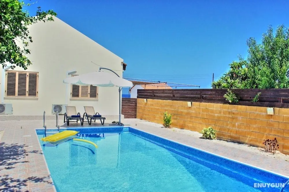 Villa Majestic in Agia Marina Chrysochous - Öne Çıkan Resim