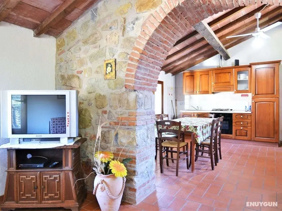 Majestic Apartment in Massa Marittima With Shared Pool - Mutfak