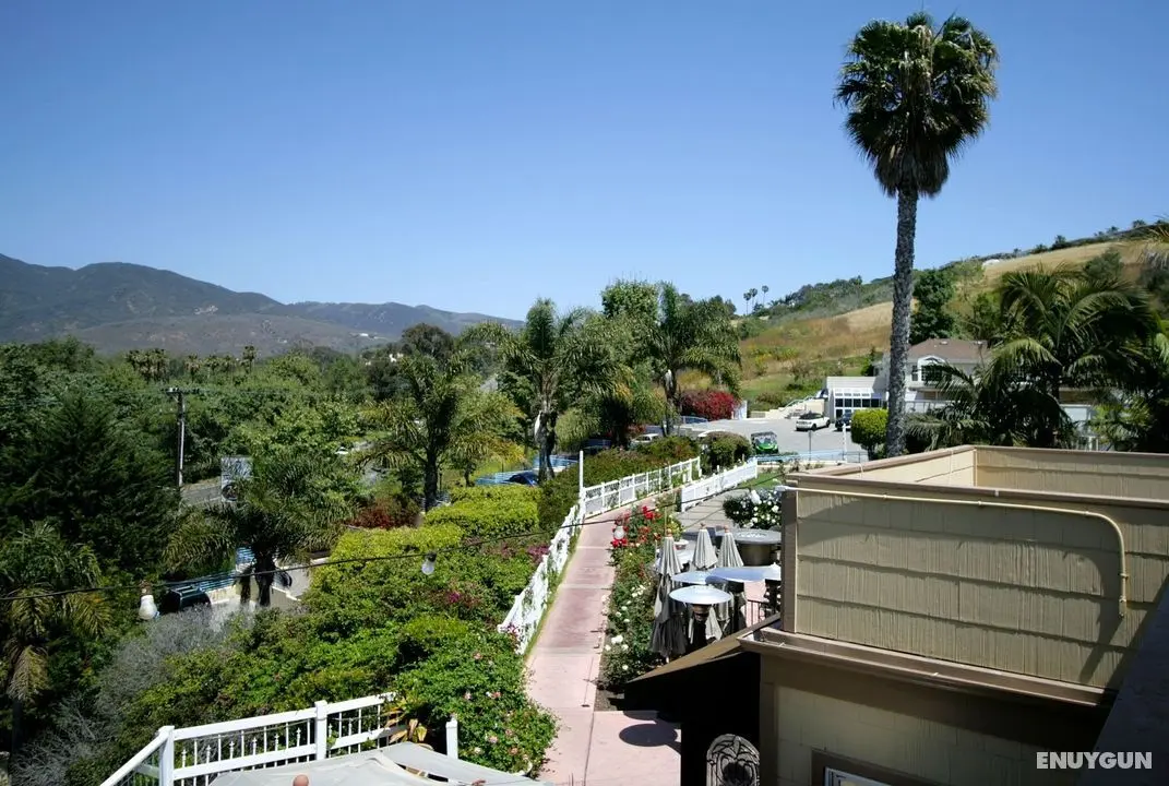Malibu Country Inn - Öne Çıkan Resim