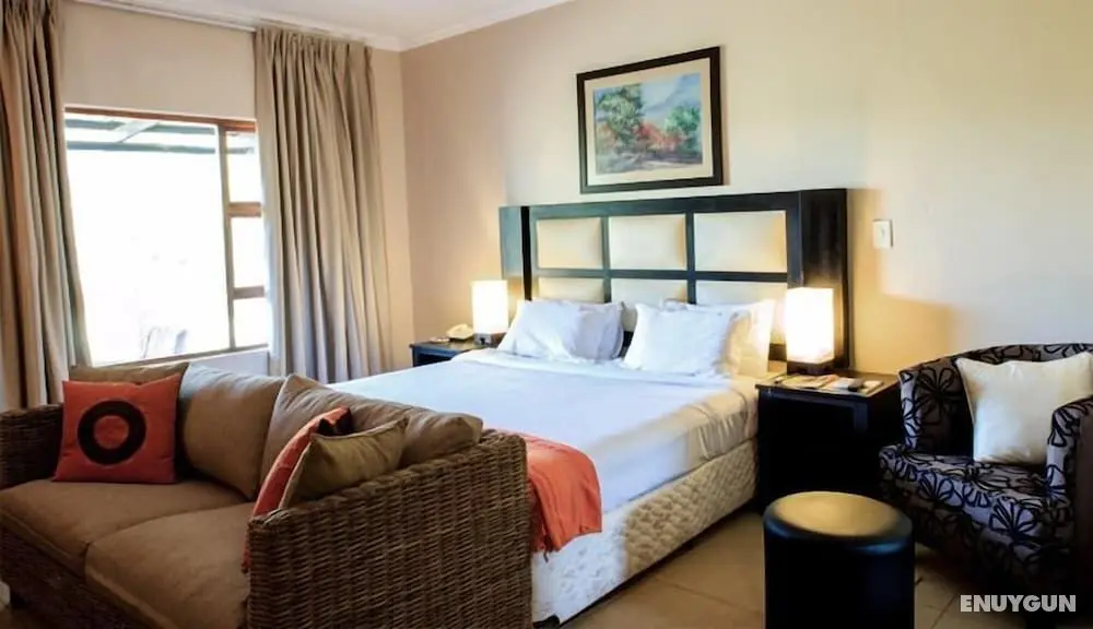 Malibu Country Lodge - Öne Çıkan Resim