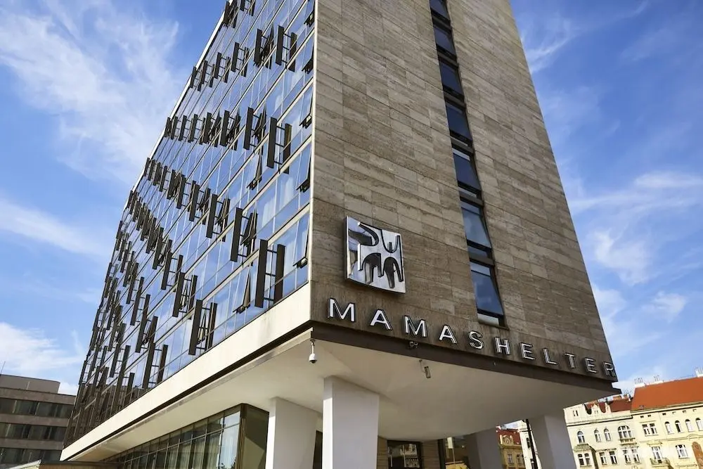 Mama Shelter Prague - Dış Mekan