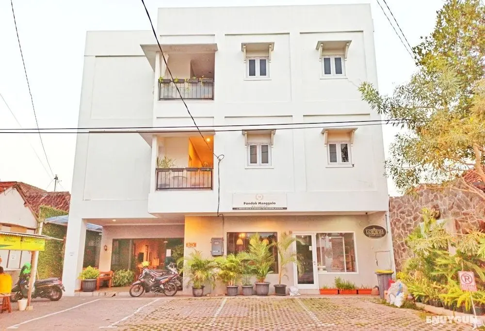 Manggolo Homestay Syariah - Öne Çıkan Resim