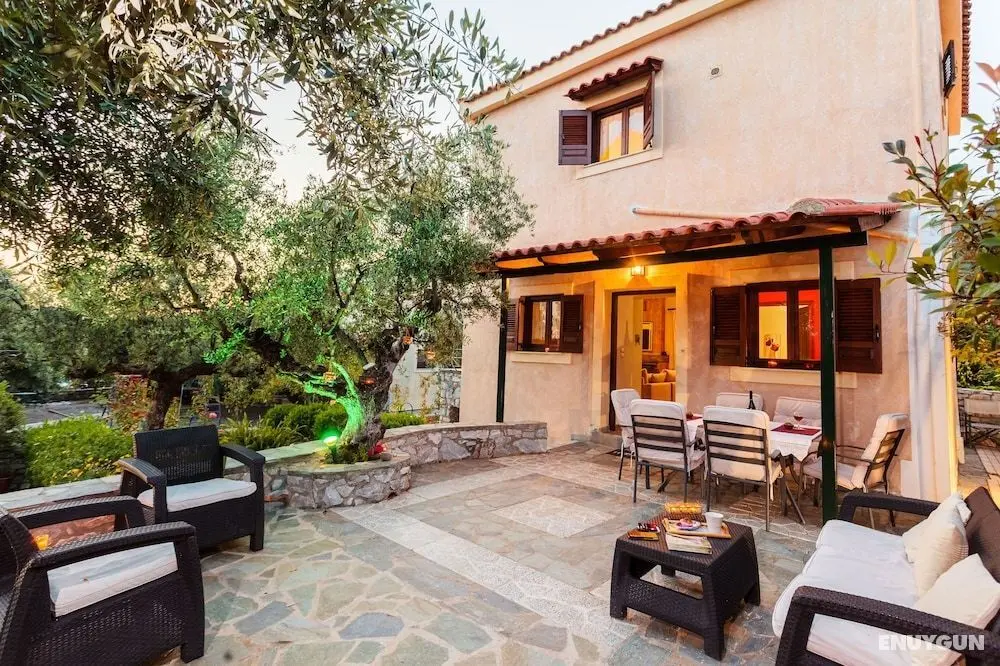 Mani Garden Haven - Private Retreat in Stoupa - Dış Mekan