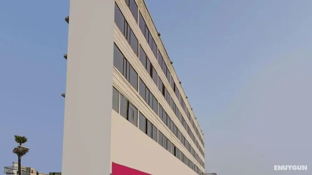 Hotel Mani International - Dış Mekan