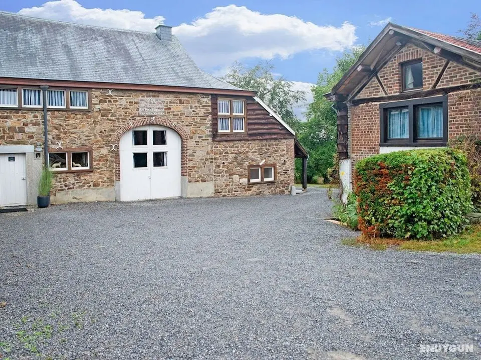 Manificent Cottage in Tiège Jalhay - Dış Mekan