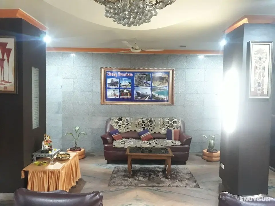 Hotel Manikanta Residency - Öne Çıkan Resim