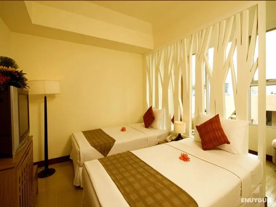 Maninarakorn Hotel - Oda