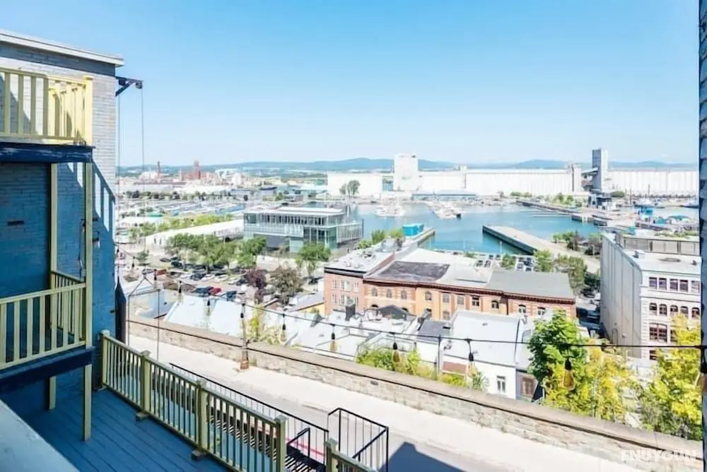 Manoir des Remparts 3 Bdrm Oasis - Oda Manzaraları
