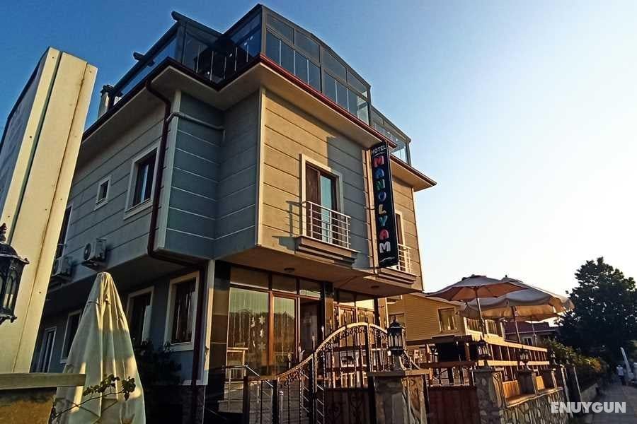 Manolyam Otel