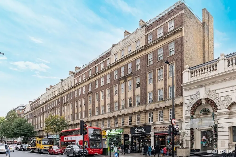 Marble Arch Apartments - İlgi Noktası