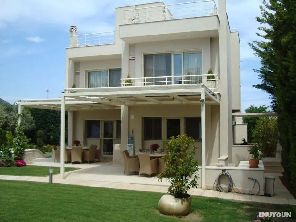 The Marble Resort Coral Villa 210 m 3 Levels 4 Bedrooms - Oda