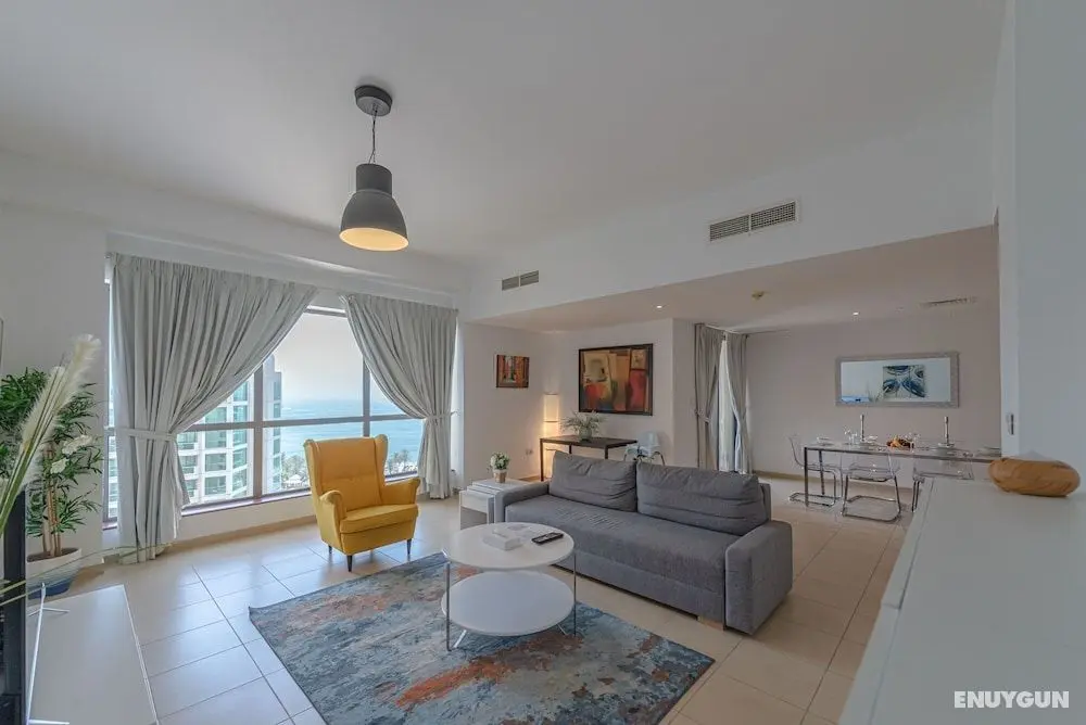 Marco Polo - Charming & Spacious 2BR Apt with Dubai Eye Views - Öne Çıkan Resim