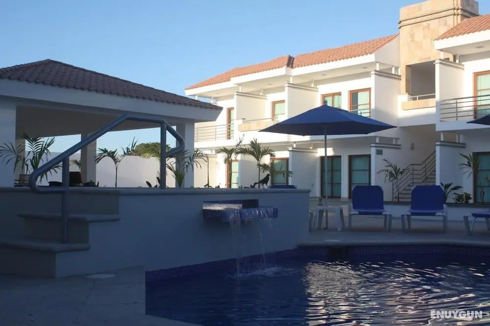 Marena Suites and Apartments - Havuz