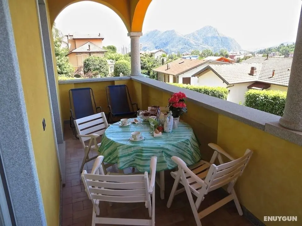 Margo 2 in Verbania With 1 Bedrooms and 1 Bathrooms - Oda
