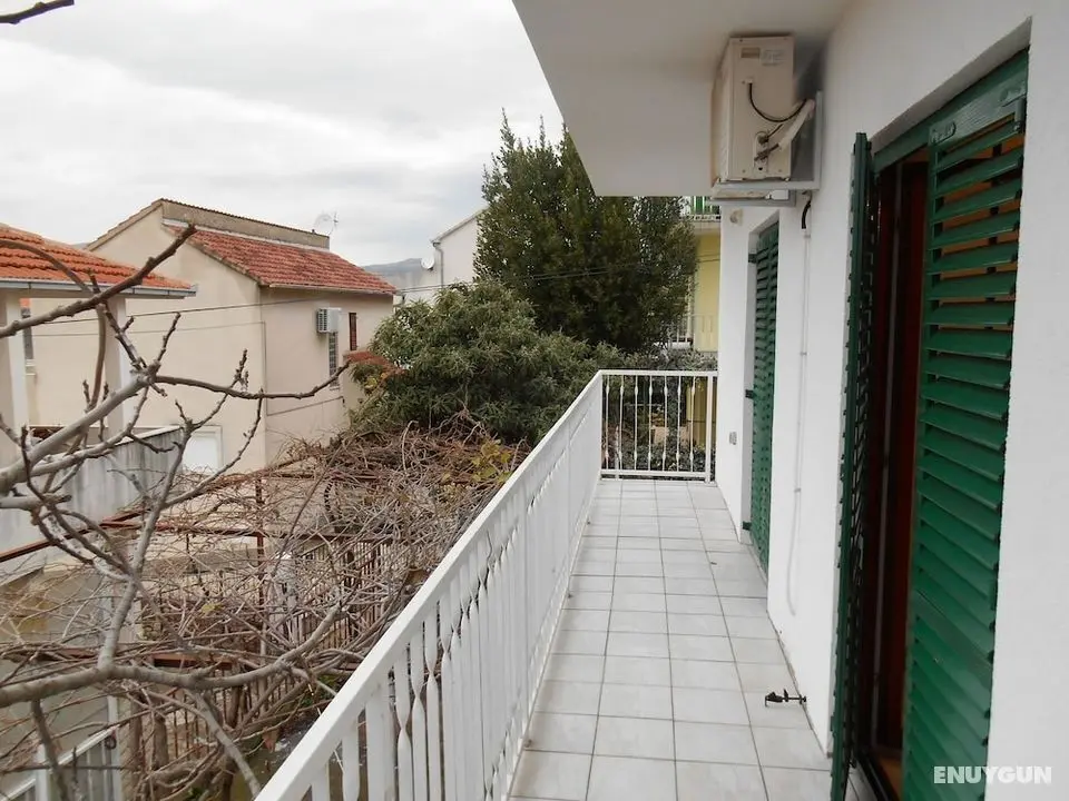 Marijica - 100m From the Beach - A1 - Öne Çıkan Resim