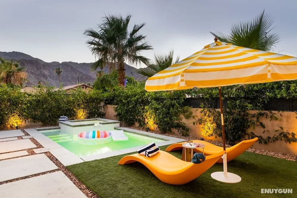 Marilyn by Avantstay Stylish Mid Century Modern Desert Escape w/ Gorgeous View LIC 106258, 3 bd - Öne Çıkan Resim