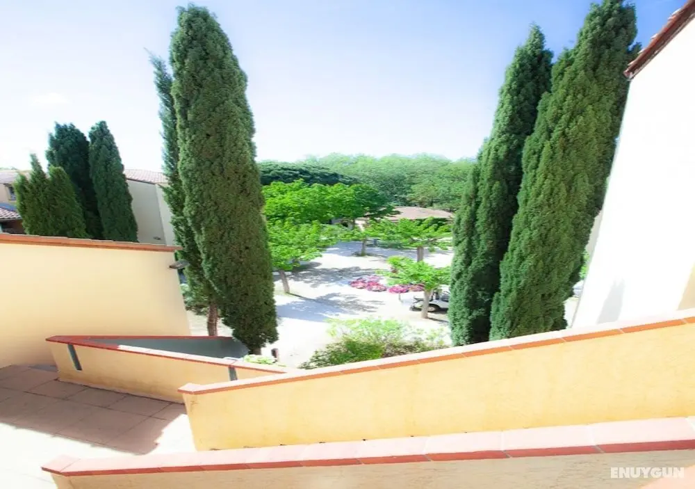 Marina Hotel Club - Lobi
