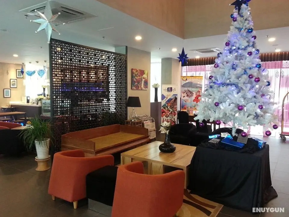 Marina Travellers Suite SKY Karamunsing - Lobi