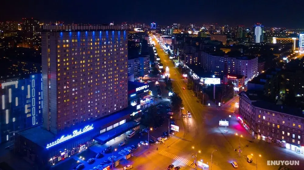 Marins Park Novosibirsk - Dış Mekan
