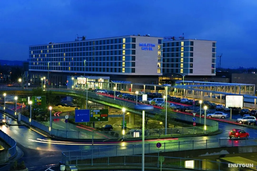 Maritim Hotel Düsseldorf - Genel