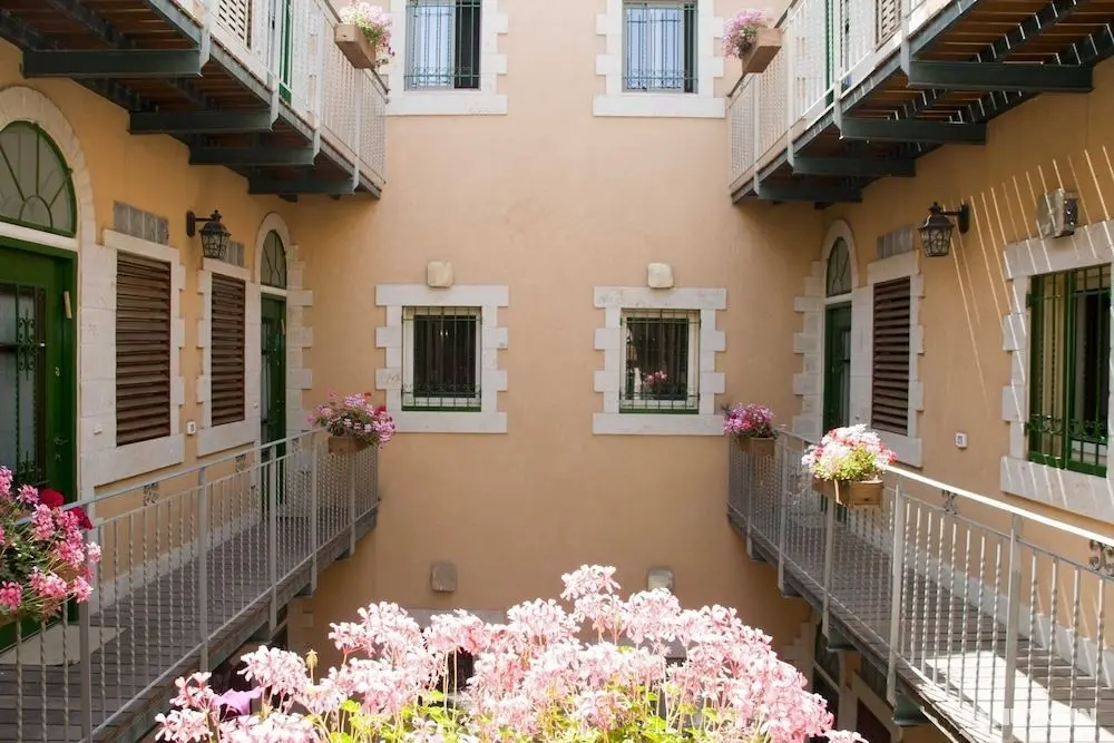 The Market Courtyard - Jerusalem Suites - Öne Çıkan Resim