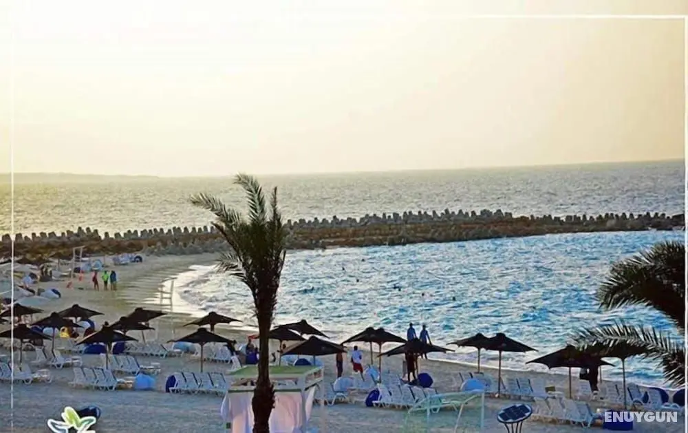 Marseilia Beach 4 - Families Only - Öne Çıkan Resim