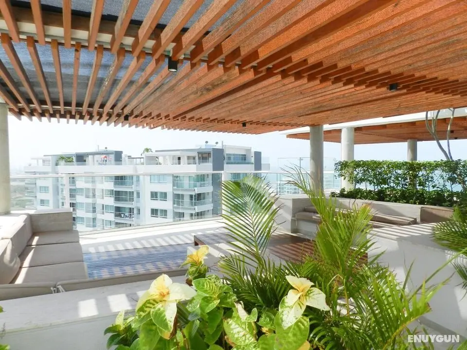 Martinique Delux with Private Hot Tub - Dış Mekanlar