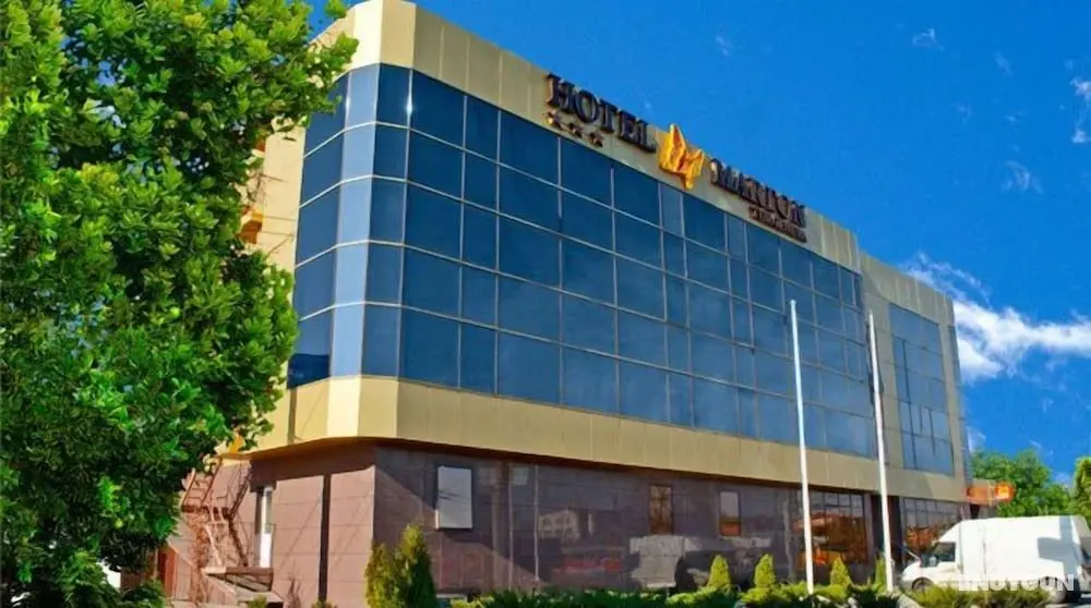 Hotel Marton Turgeneva - Dış Mekan