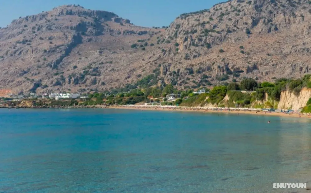 Marvelous Studio in Front of the Beach - Öne Çıkan Resim