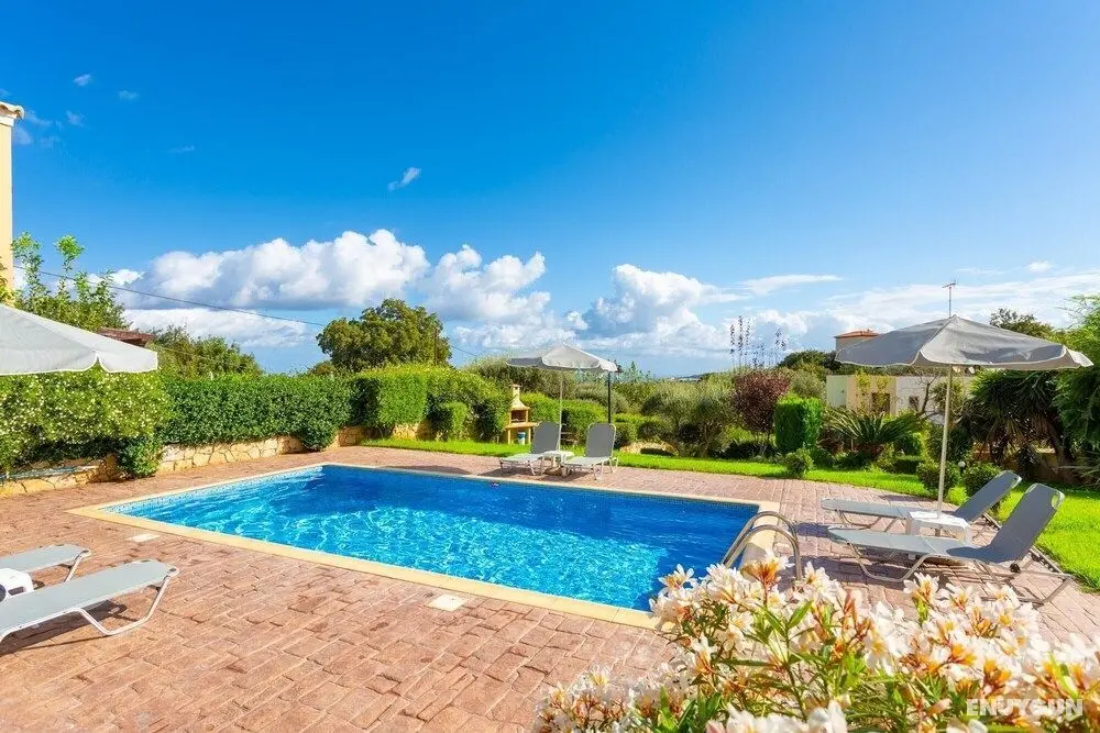 Villa Mary Large Private Pool Walk to Beach Sea Views A C Wifi - 1975 - Oda