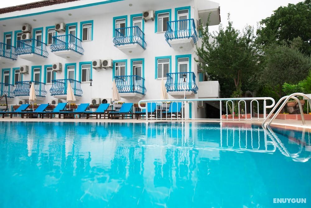 Mavi Yaprak Hotel