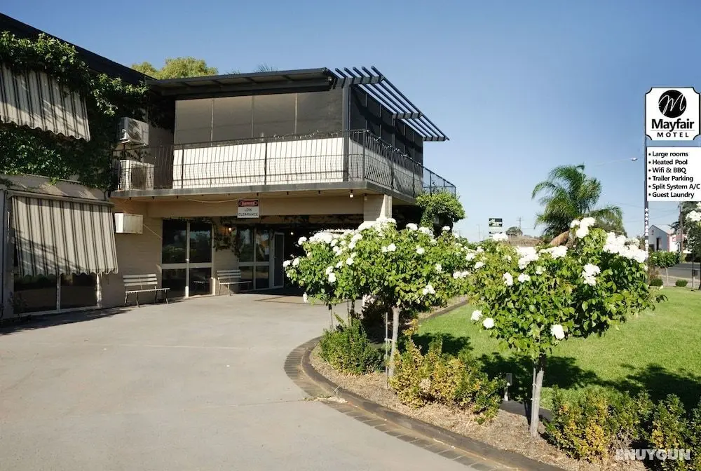 Mayfair Motel - Öne Çıkan Resim