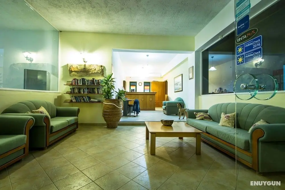 Mediterranean Hotel & Apartments - Lobi