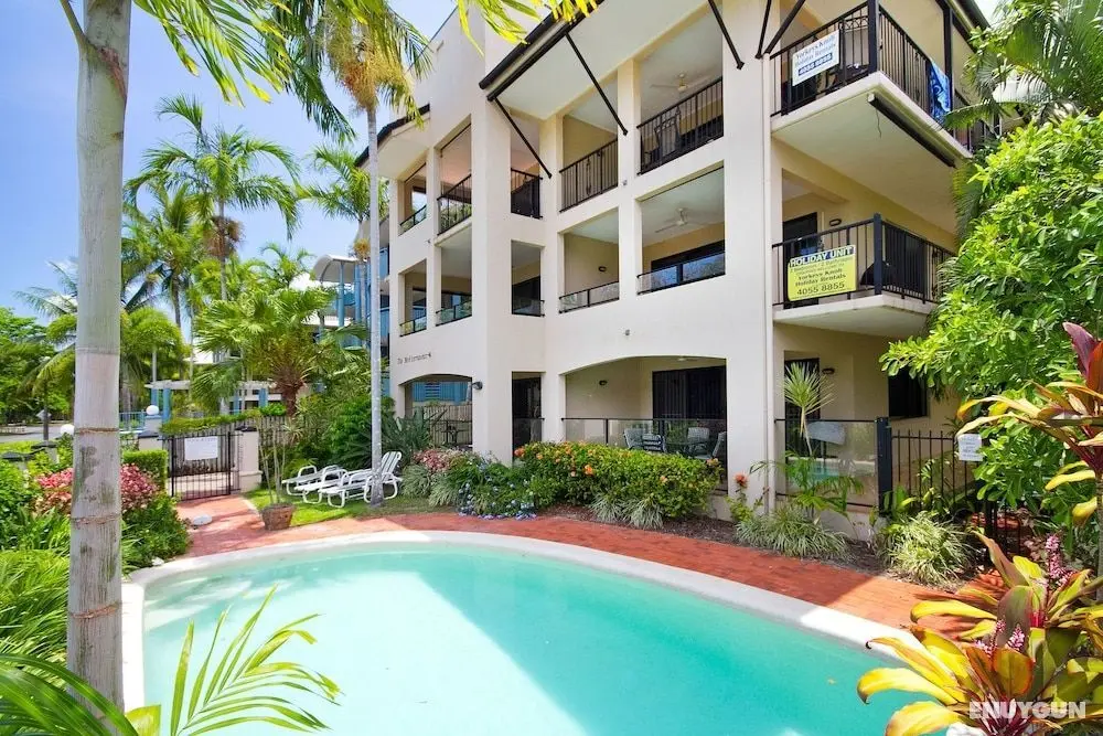 The Mediterranean Beachfront Apartments - Öne Çıkan Resim