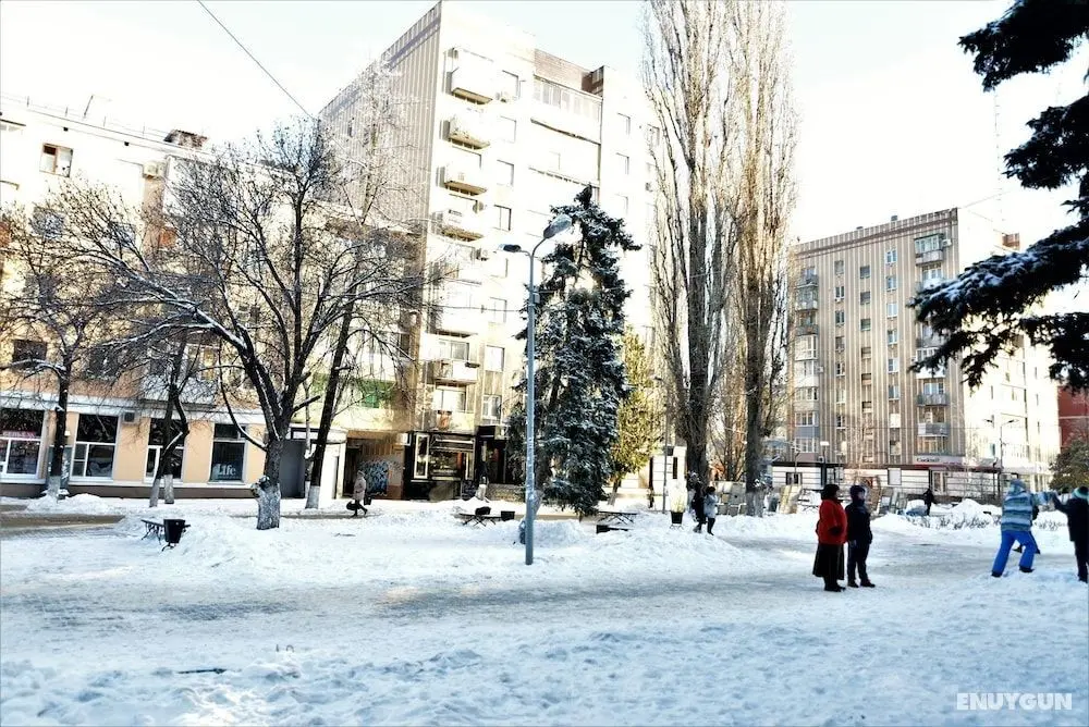 Megapolis Apartments on Karla Marksa 76 - Dış Mekan