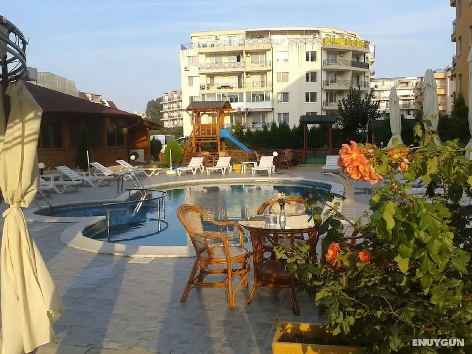 Megas Apartments - Öne Çıkan Resim